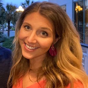 Meet your Posher, Brooke